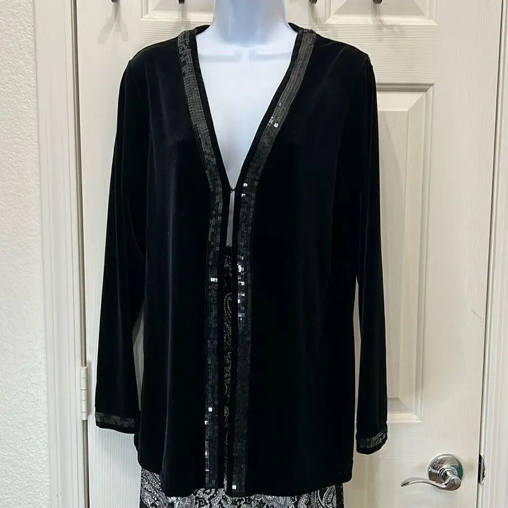 Quacker Factory Black Blazer Jacket with Sequin Trim Sz Small VNeck Long Sleeve